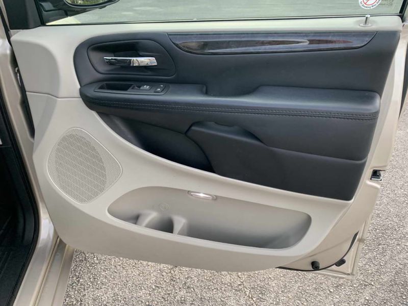 Dodge Grand Caravan pic #1285