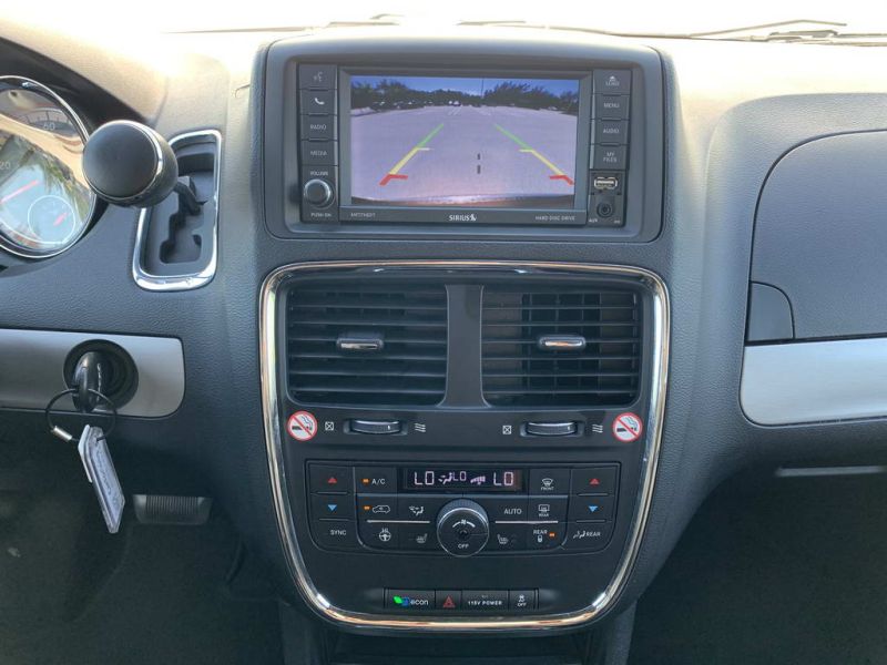 Dodge Grand Caravan GT pic #1325