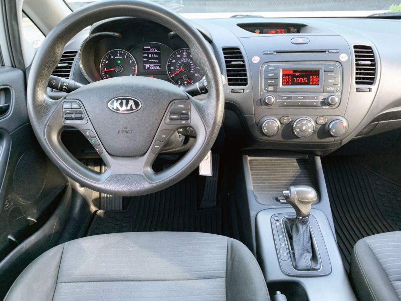 Kia Forte pic #1443