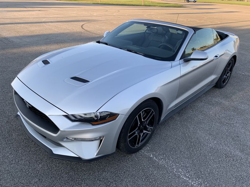 Ford Mustang ұзақ мерзімді жалдау Майами, Флоридада