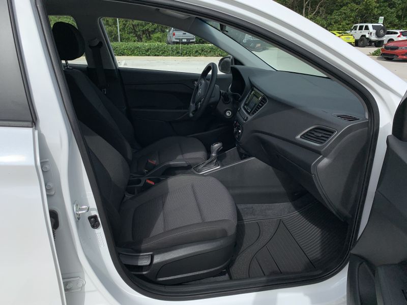 Hyundai Accent pic #1646