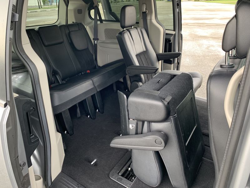 Dodge Grand Caravan pic #1699