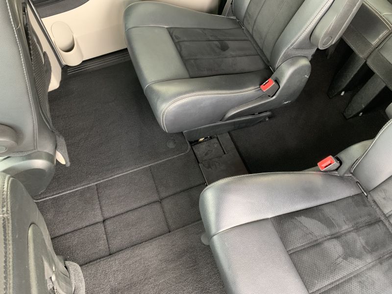 Dodge Grand Caravan pic #1701