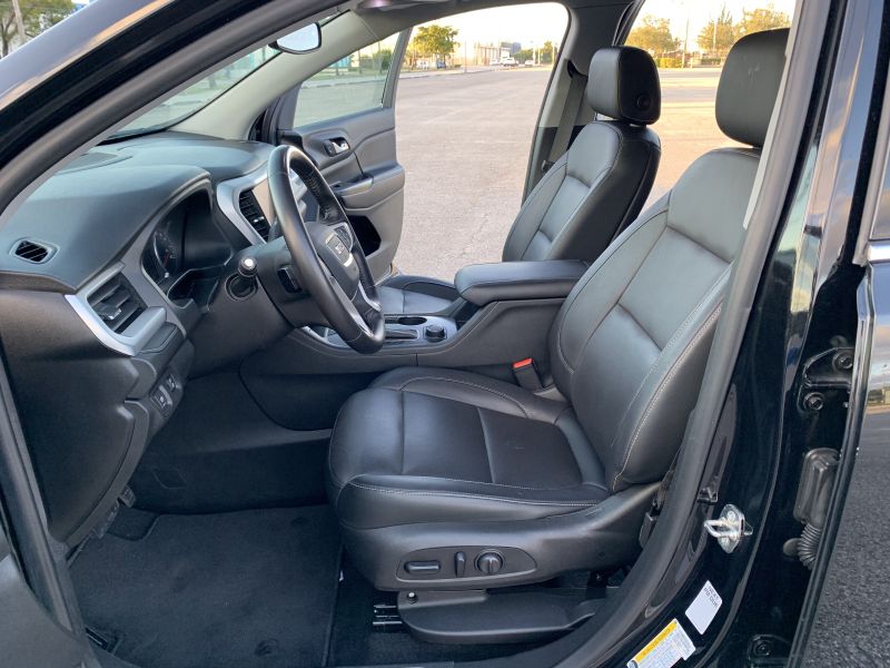 GMC Acadia pic #1819