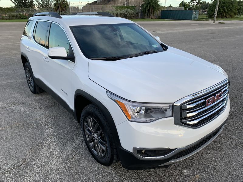 GMC Acadia zu mieten