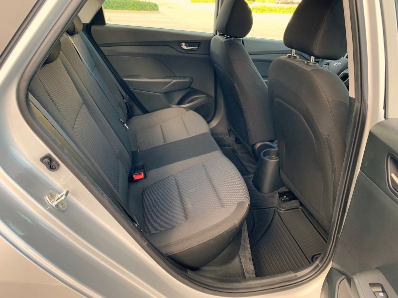 Hyundai Accent pic #2050