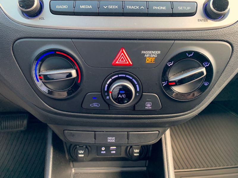 Hyundai Accent pic #2060