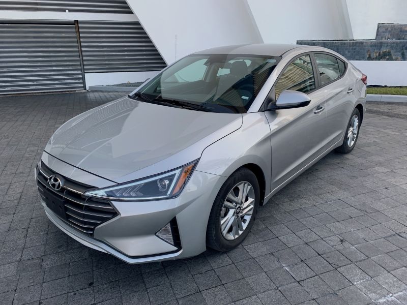 Hyundai Elantra aluguel de carros em Miami, Flórida