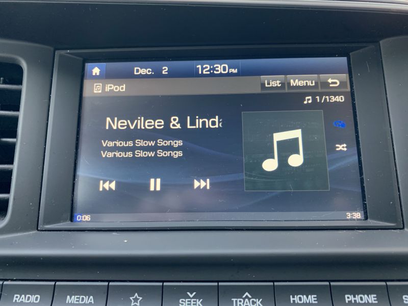 Hyundai Elantra pic #2155