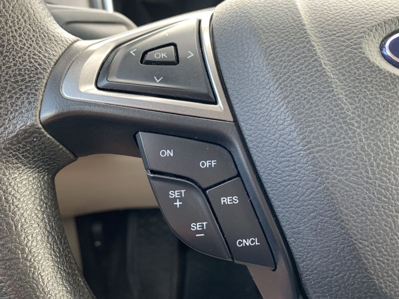 Ford Fusion Hybrid pic #2171