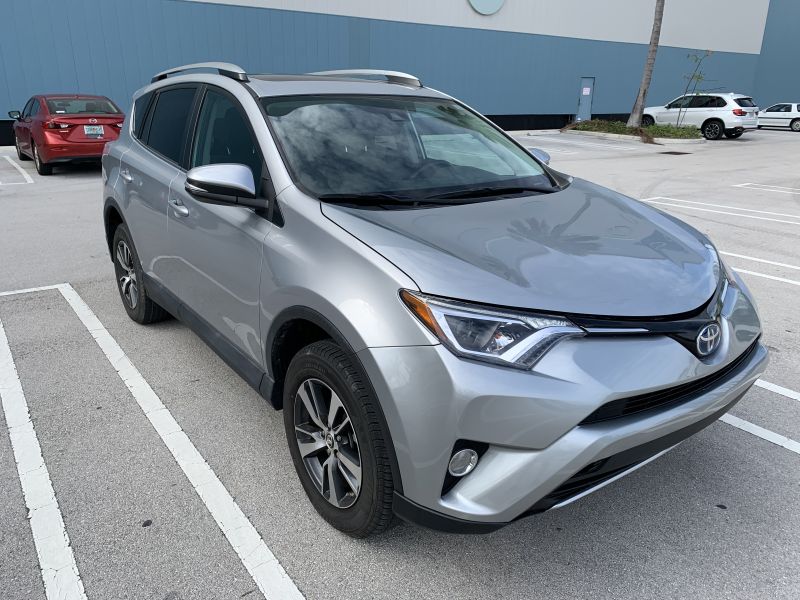 Toyota RAV4 Vermietung