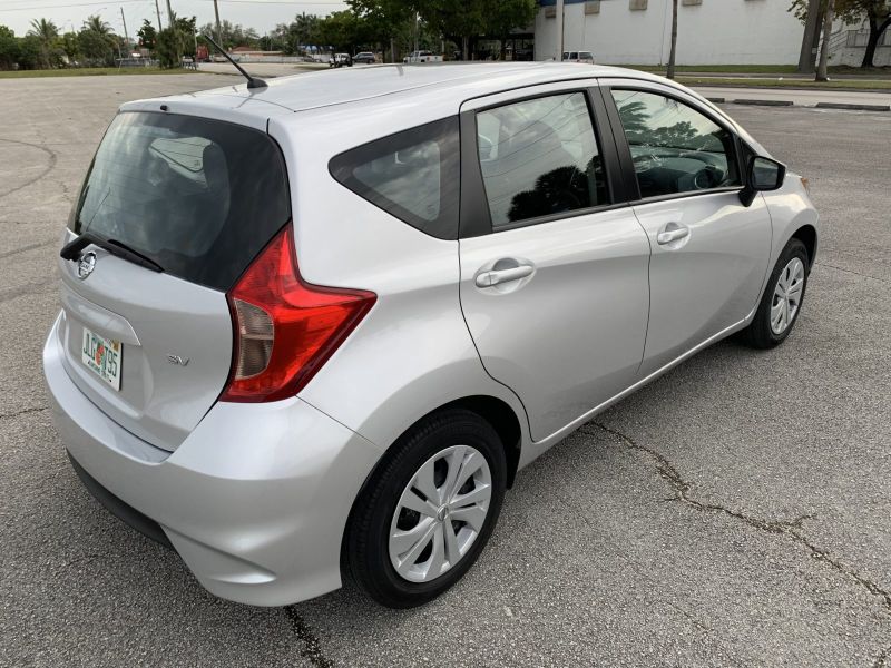 Nissan Versa Note kiralanabilir