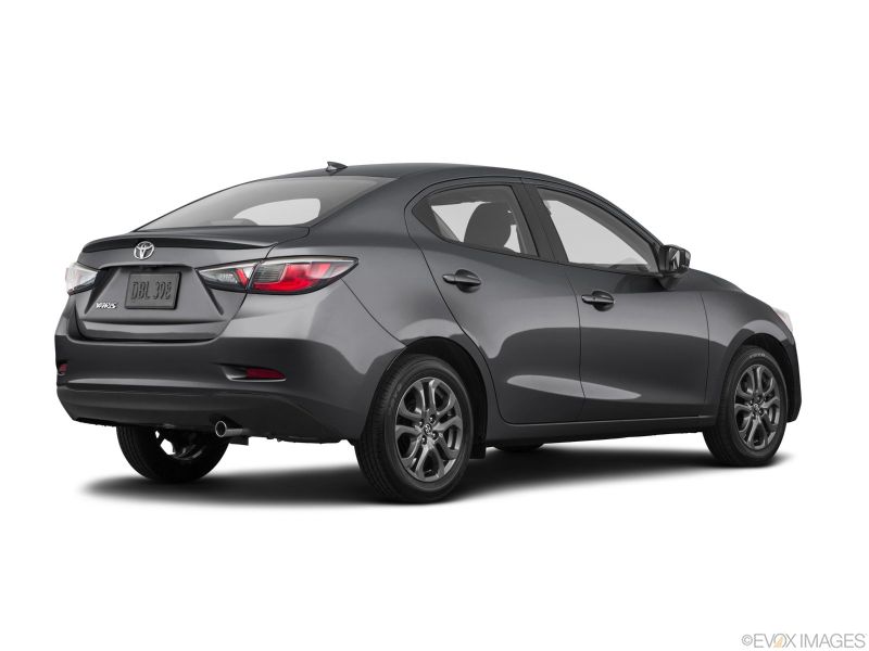 Toyota iA in affitto