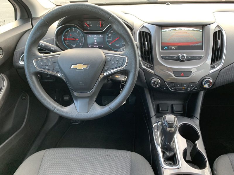 Chevrolet Cruze pic #281