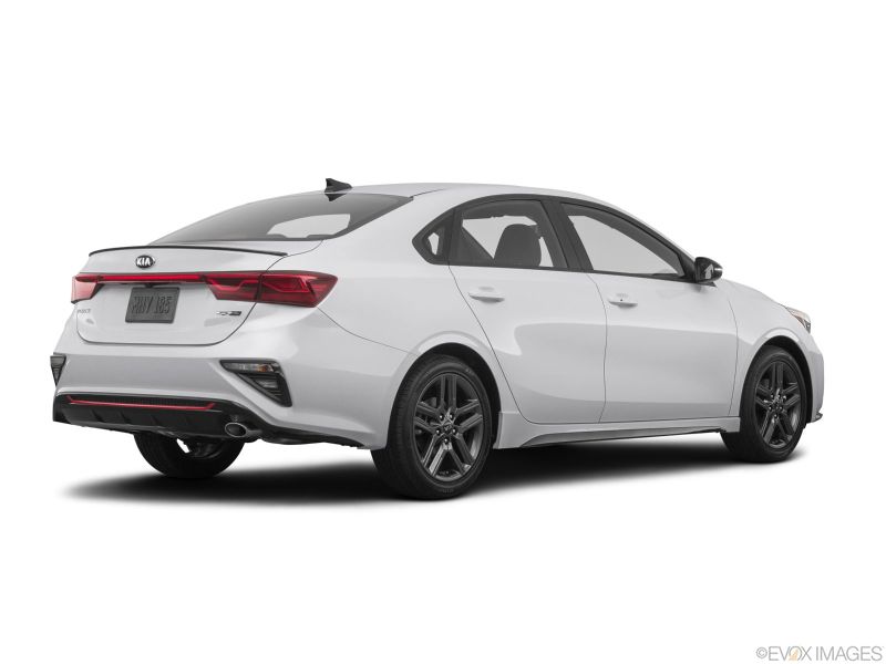 Kia Forte alquiler del coche