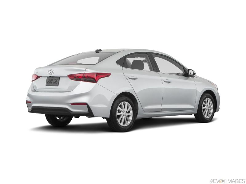 Hyundai Accent zu vermieten