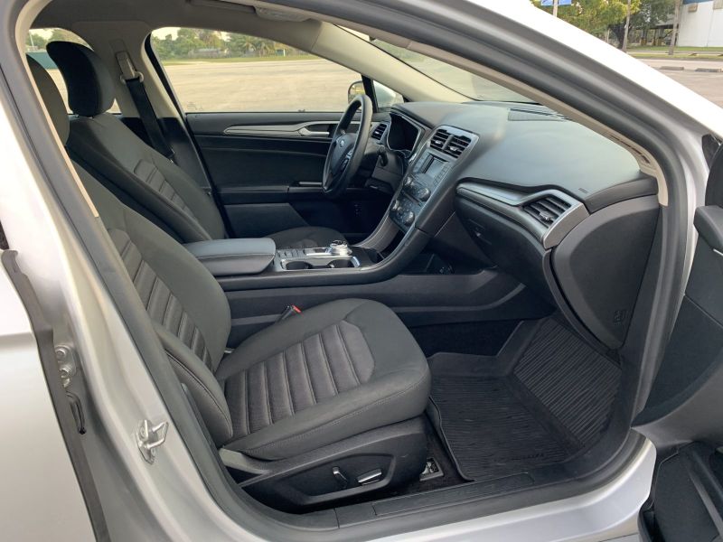 Ford Fusion Hybrid pic #333