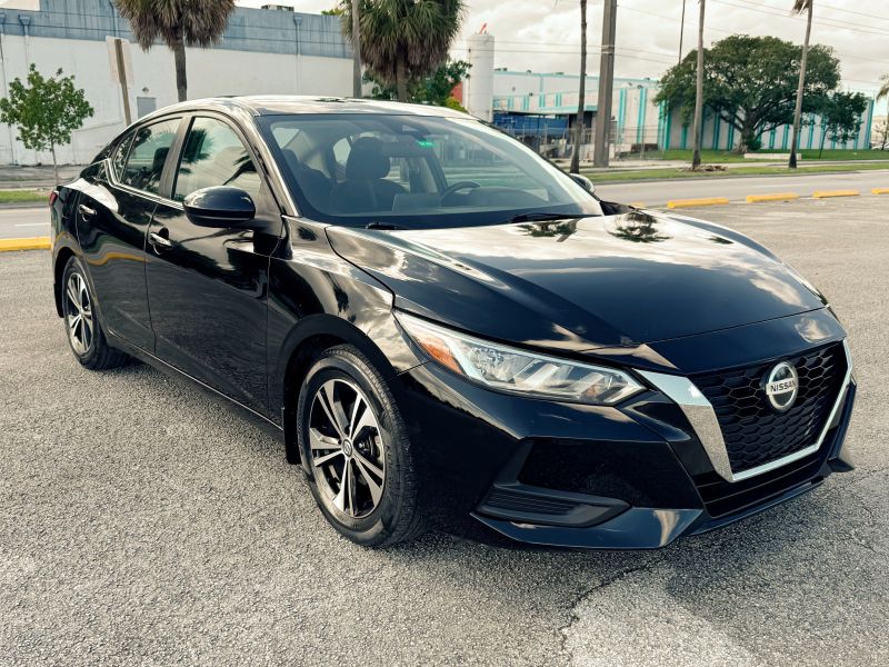 Nissan Sentra noleggio