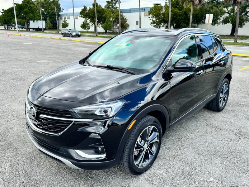 Buick Encore GX Essence uzun süreli kiralama Miami, Florida'da