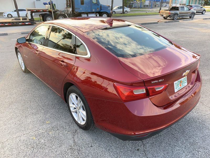 Chevrolet Malibu à louer