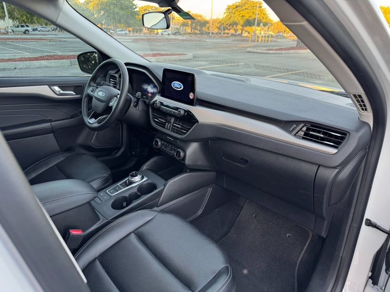 Ford Escape SE pic #4134