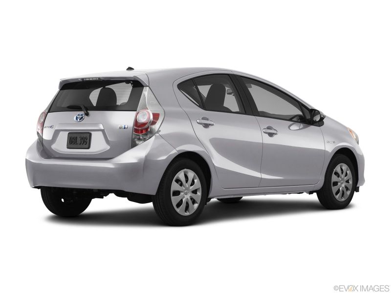 Toyota Prius C One kiralık