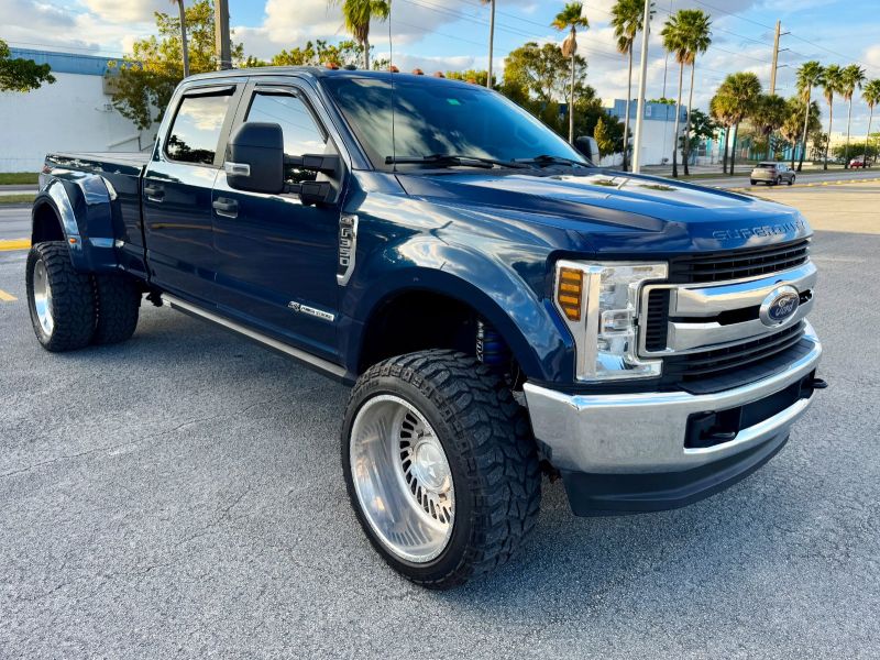 Ford Super Duty F-350 жалға беріледі