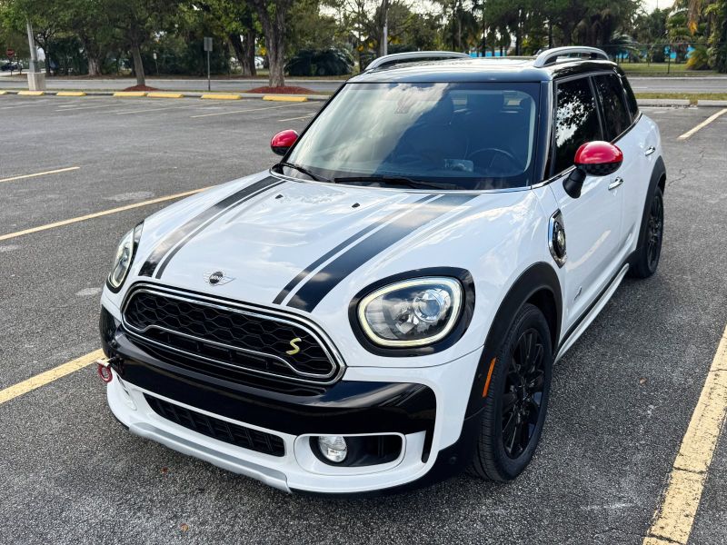 MINI Countryman Plug-In Hybrid ұзақ мерзімді жалдау Майами, Флоридада