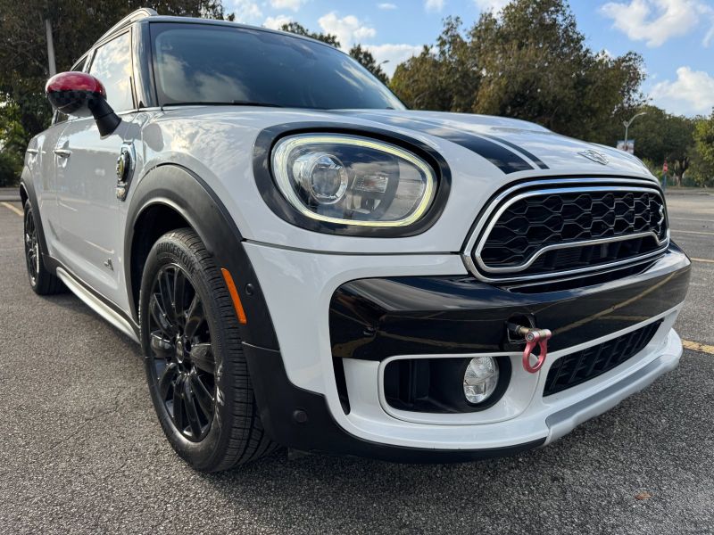 MINI Countryman Plug-In Hybrid pic #4786