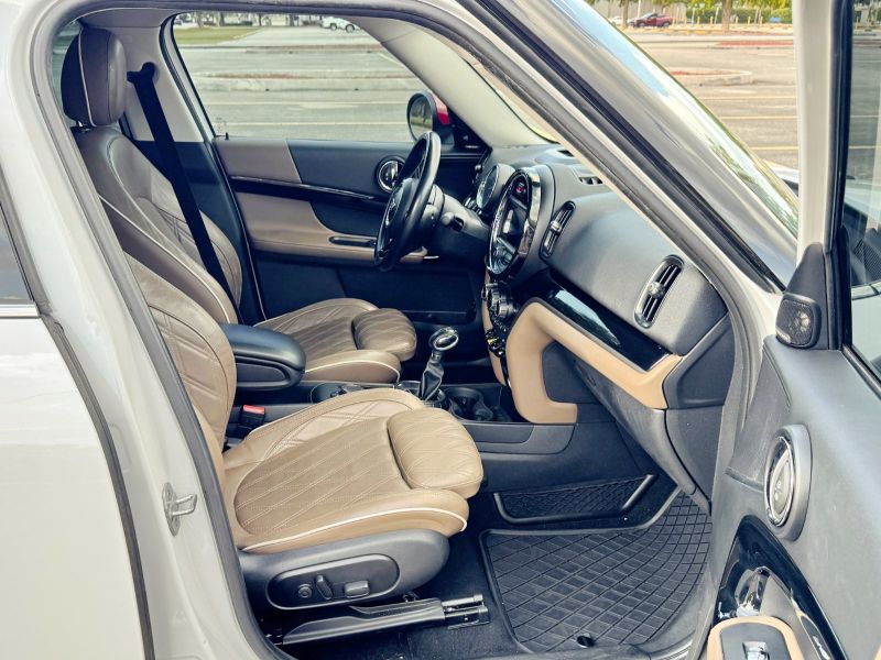 MINI Countryman Plug-In Hybrid pic #4800