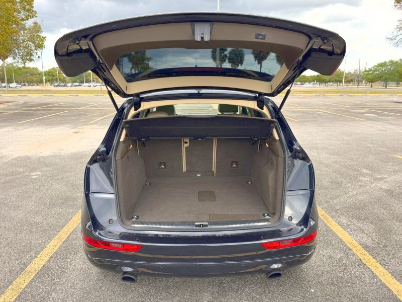 Audi Q5 Hybrid à louer