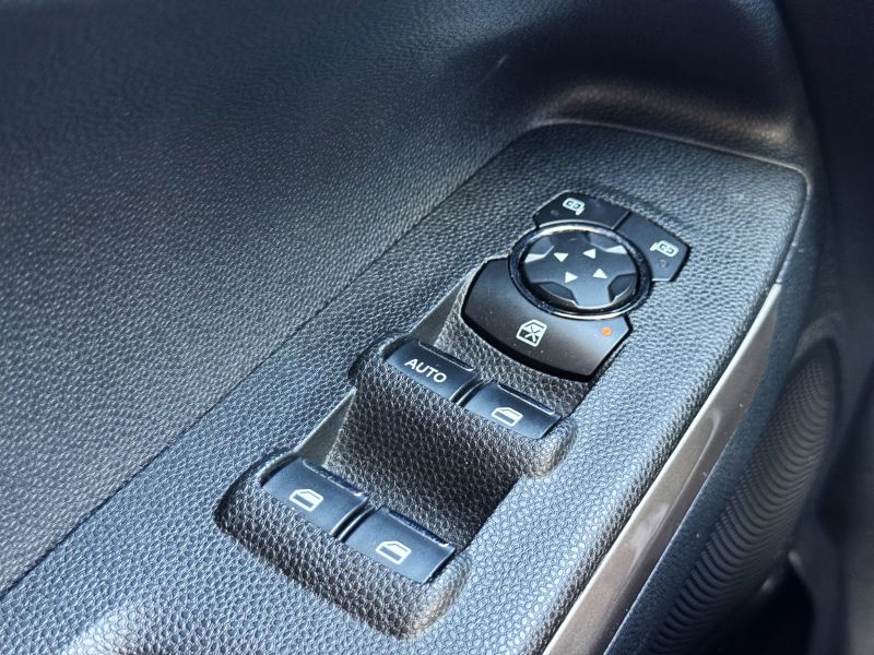 Ford EcoSport pic #5111