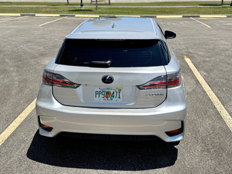 Lexus CT200 Hybrid pic #5306