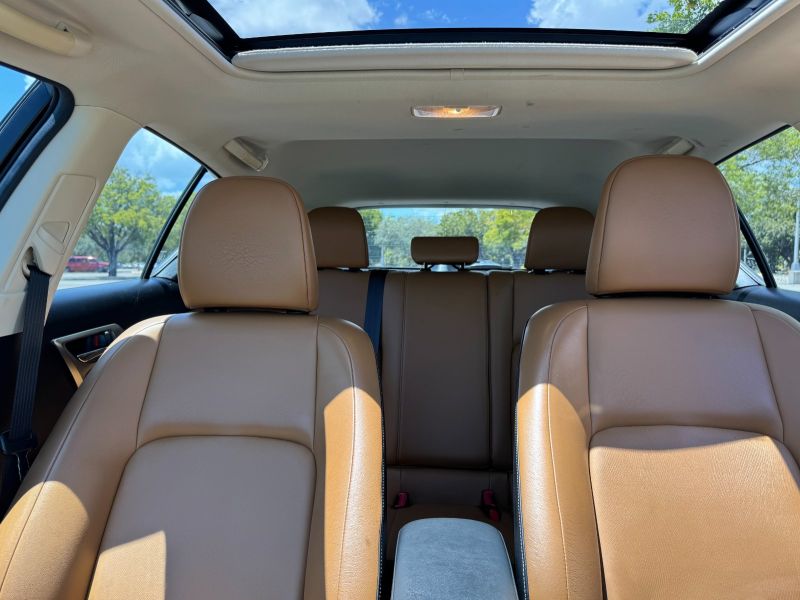 Lexus CT200 Hybrid pic #5321