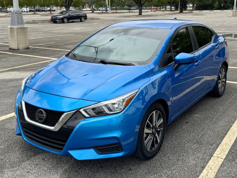 Nissan Versa SV noleggio a lungo termine a Miami, Florida