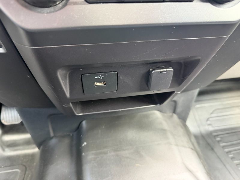 Ford F150 XL Ext Cab pic #5512