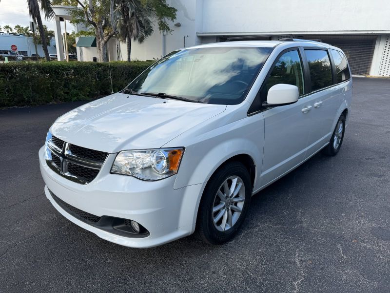 Dodge Grand Caravan Langzeitmiete in Miami, Florida