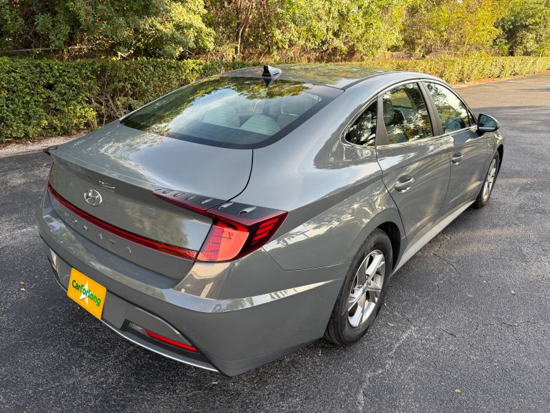 Hyundai Sonata zu vermieten