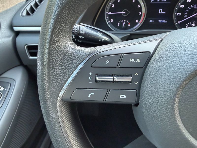 Hyundai Sonata pic #5781