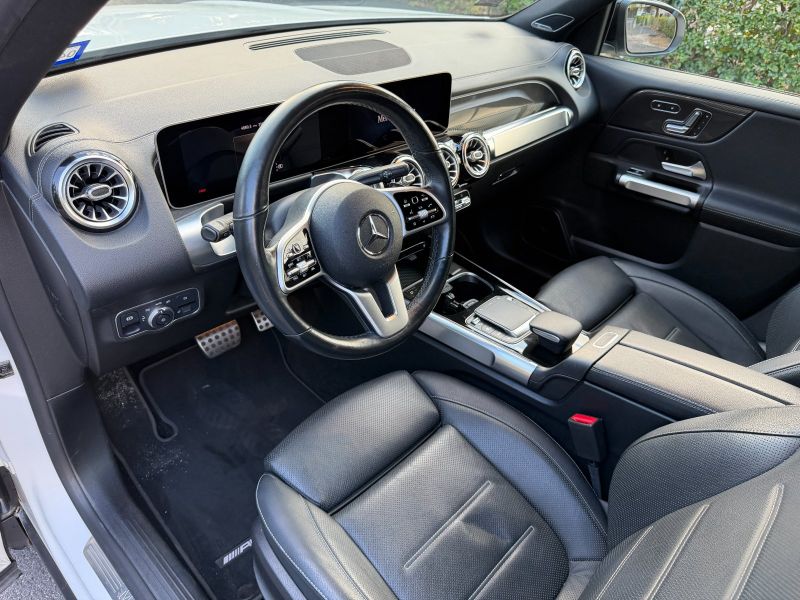 Mercedes-Benz GLB 250 pic #5864