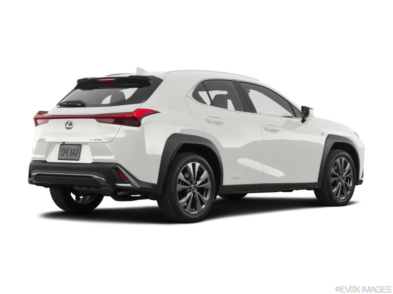 Lexus UX250h F Sport Hybrid жалға беріледі