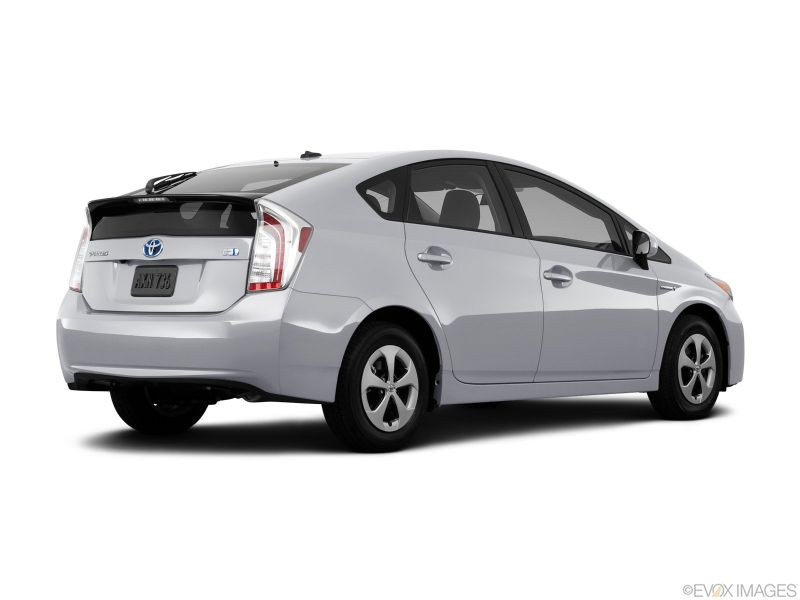Toyota Prius Two in affitto