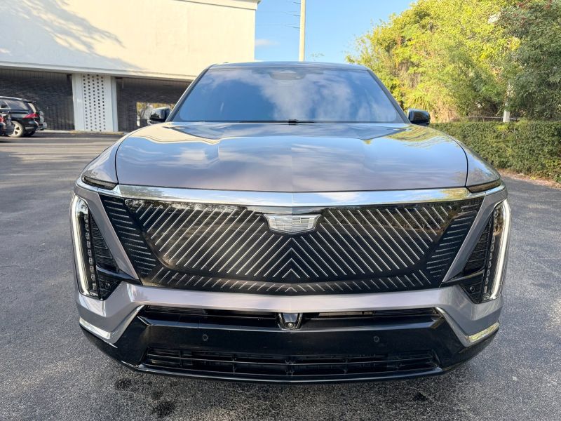 Cadillac Vistiq 900 e4 noleggio