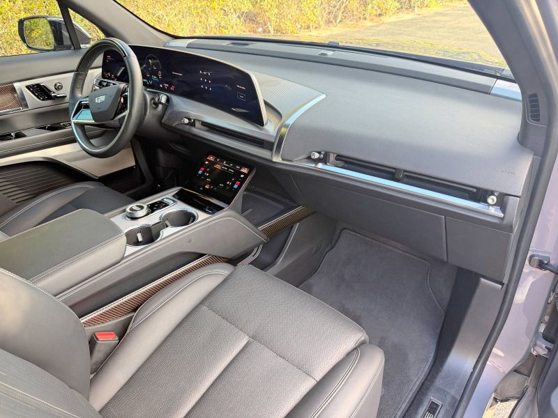 Cadillac Vistiq 900 e4 pic #6078