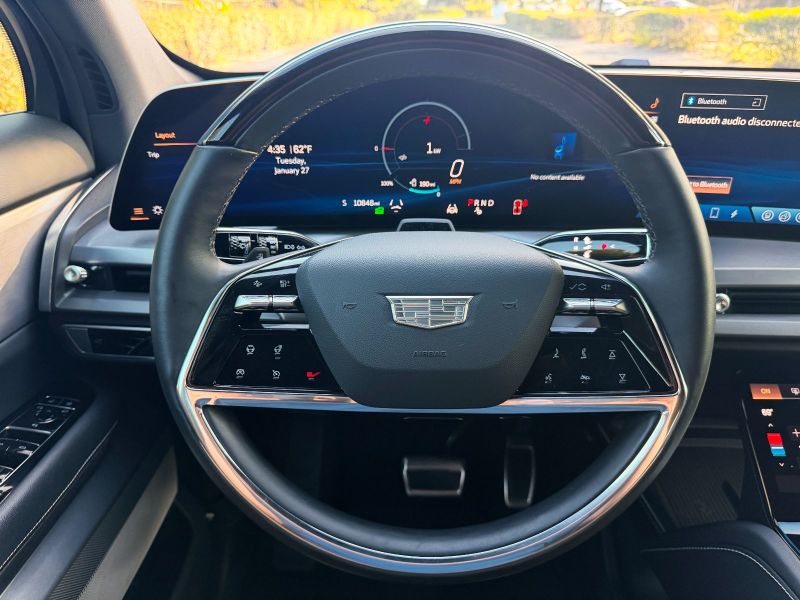 Cadillac Vistiq 900 e4 pic #6082