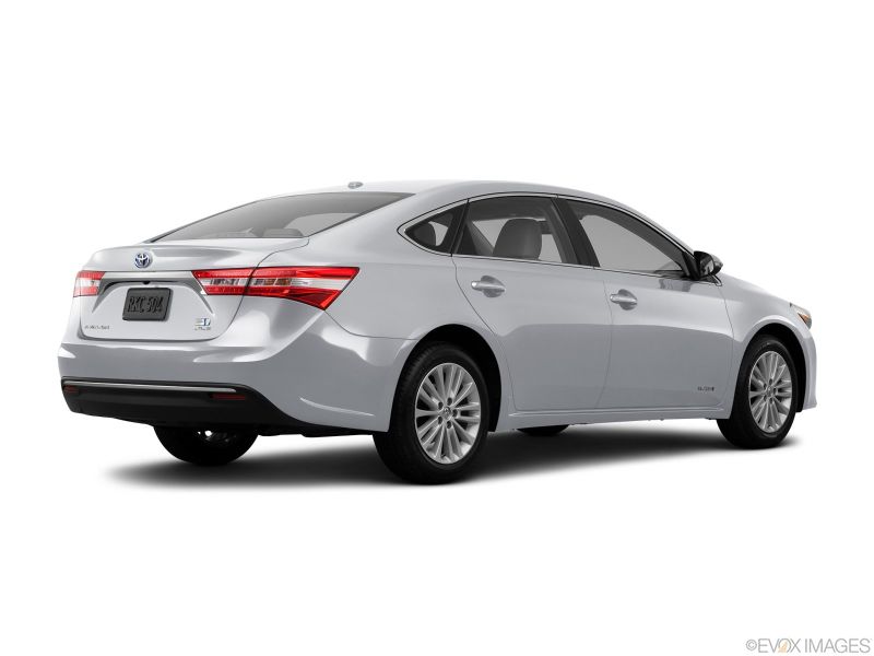 Toyota Avalon Hybrid for rent
