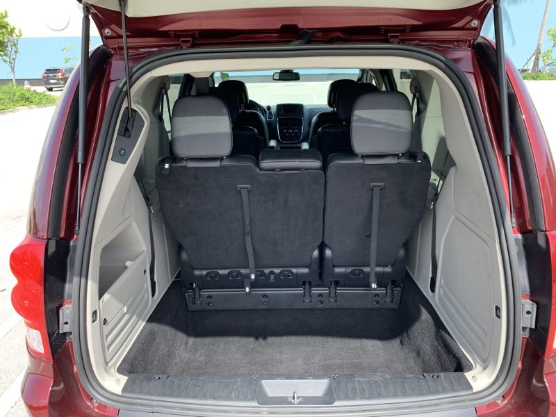 Dodge Grand Caravan pic #635