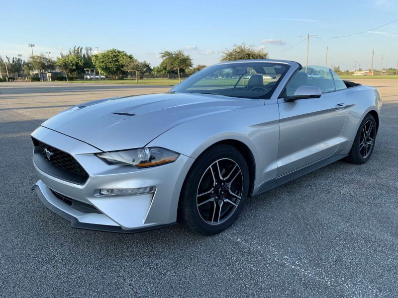 Ford Mustang жалдау