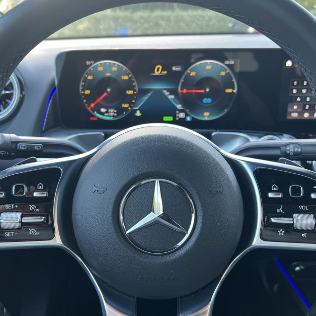 mercedes mieten miami flughafen