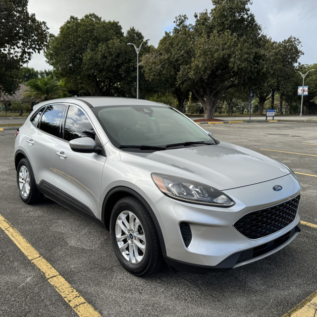 miami'de uygun fiyatlı suv kiralama